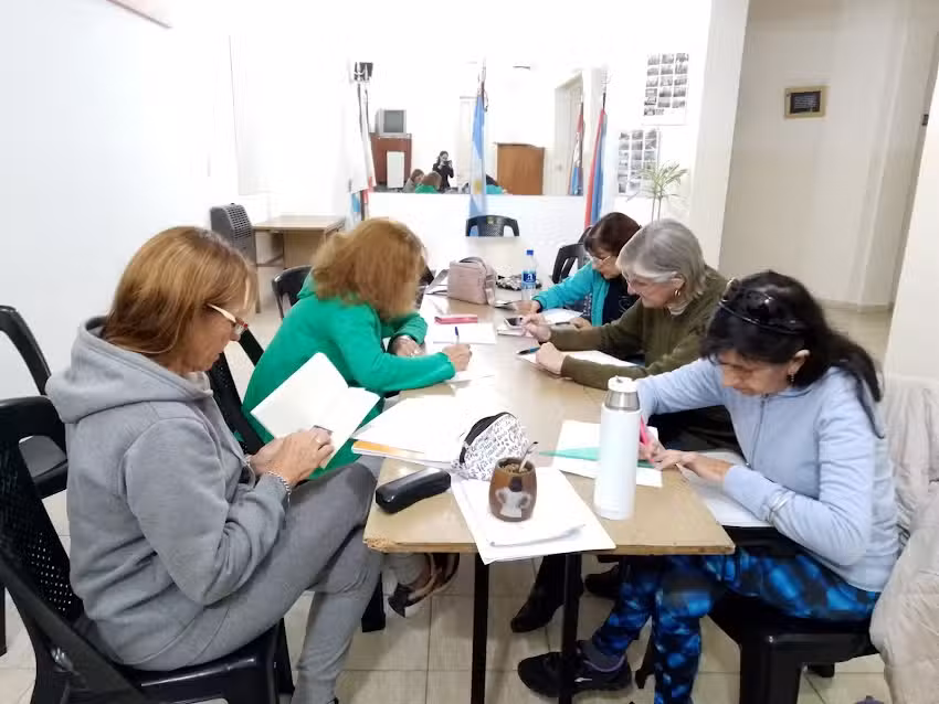 Centro de Jubilados y Pensionados Provinciales de Paran&aacute; Entre R&iacute;os