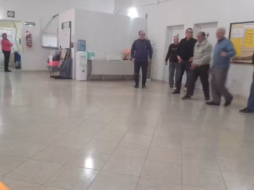 Centro de la Tercera Edad &ndash; Abuelos Rosale&ntilde;os