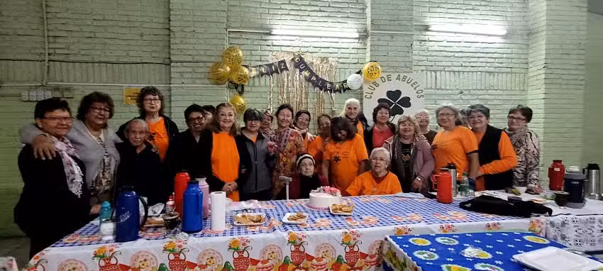 Club De Abuelos