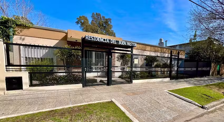 GERI&Aacute;TRICO BUEN PASTOR