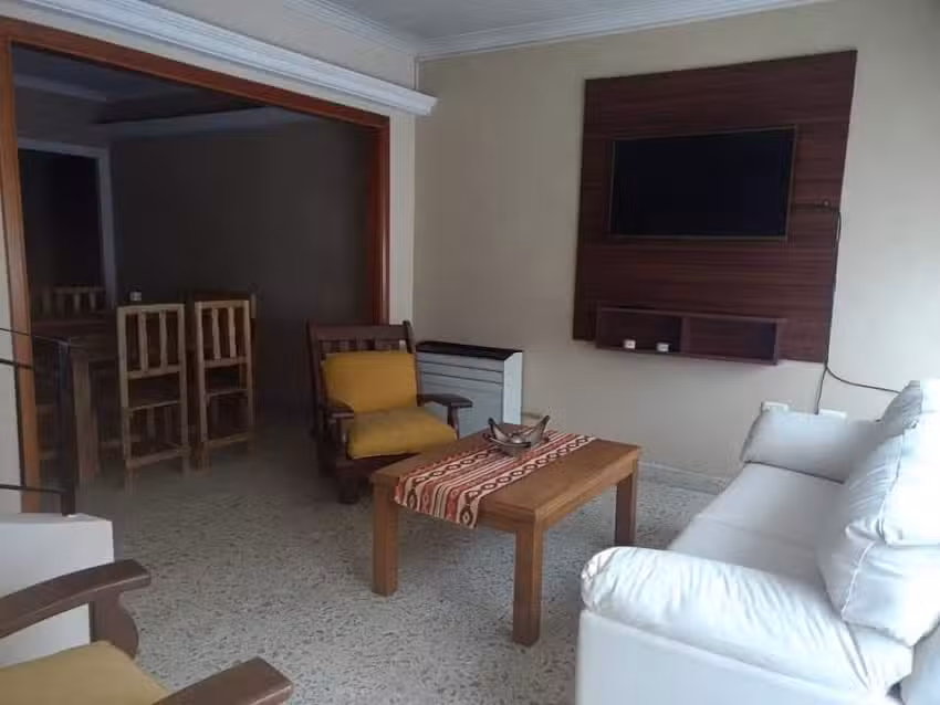 Hogar De Abuelos Los Cedros