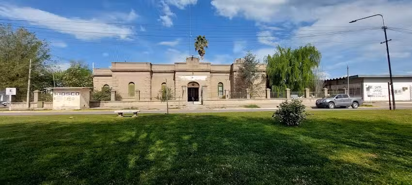 Hogar de Ancianos General Nicol&aacute;s Levalle