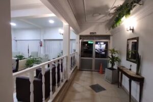 Hogar Salvador: Residencia De Adultos Mayores