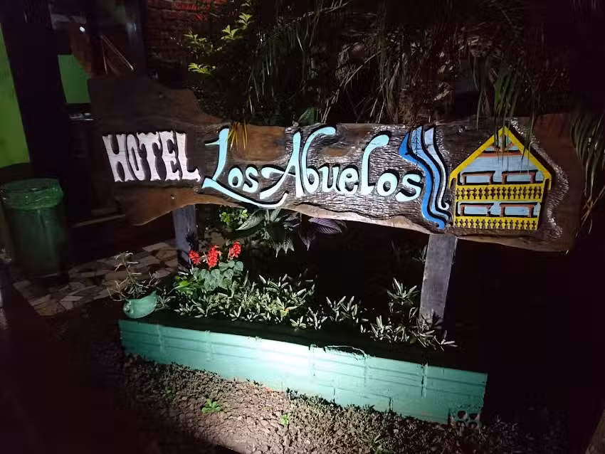 Hotel Los Abuelos