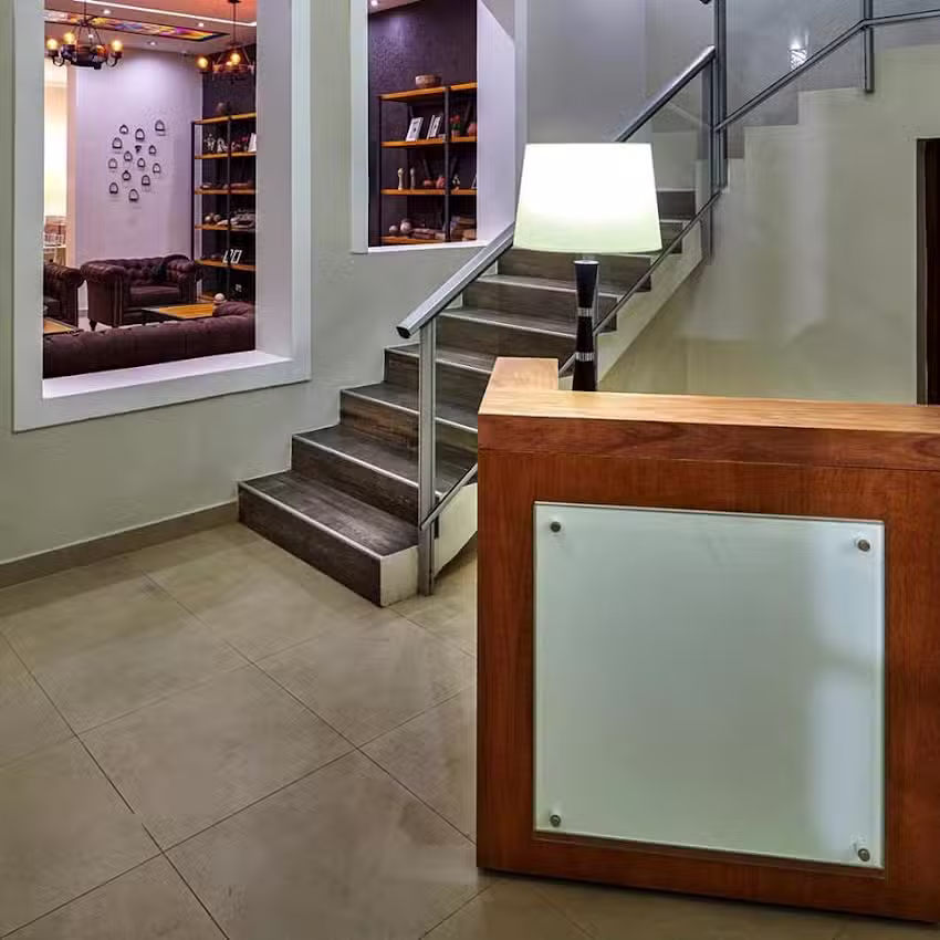 HUELLAS &ndash; HOGAR DE ANCIANOS