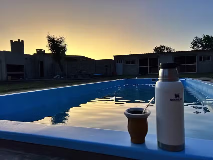 Los Abuelos Hotel & Alojamiento