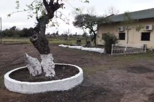Motoposada-Hostal Esperanza- &laquo;Su hogar lejos de casa&raquo;. Descuento a Familias.Wifi.$12.000 x d&iacute;a.