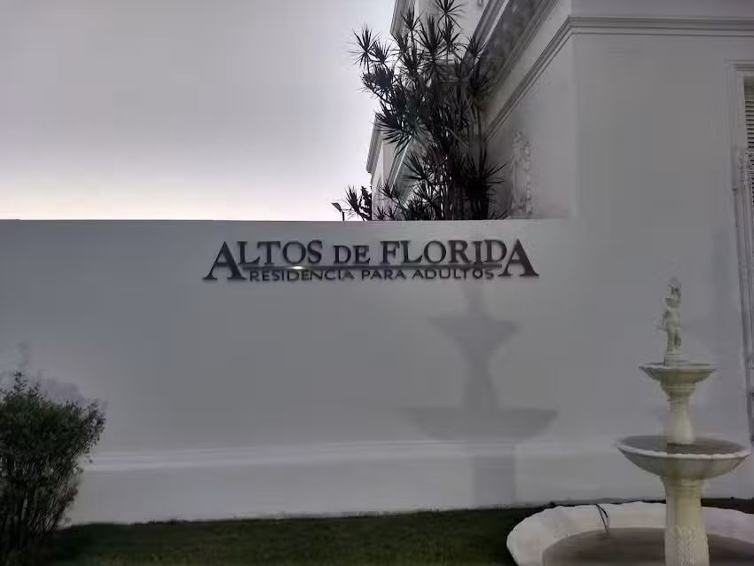 Residencia Altos De Florida
