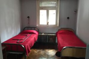 Residencia de Otoño SRL