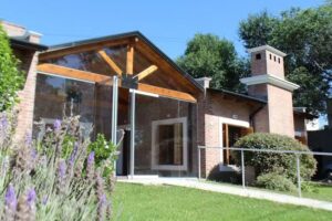 Residencia Geri&aacute;trica Femenina &laquo;Las Camelias&raquo; para Adultos Mayores