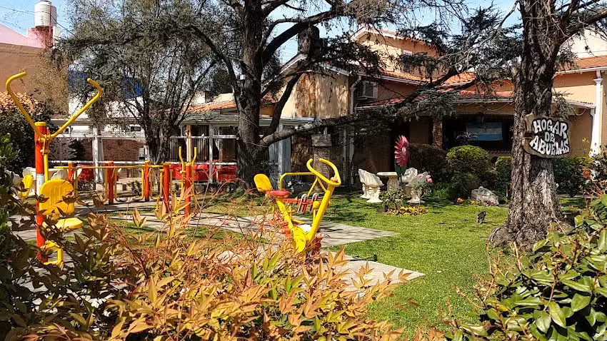 Residencia Los Le&ntilde;os