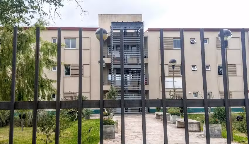 Residencia Universitaria &ndash; UNJU